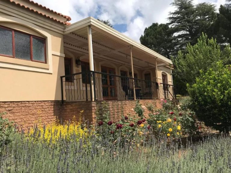 Clarens Butterfly Villa- pet-friendly villa accommodation