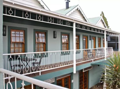 Red Mountain House Clarens Free State